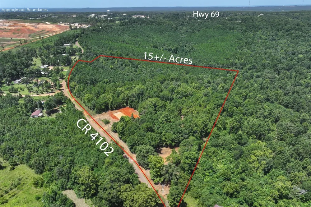 1249 County Road 4102 Jacksonville, TX 75766