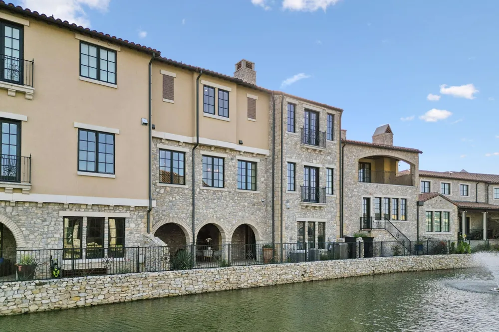 22 Comillas Drive Westlake, TX 76262