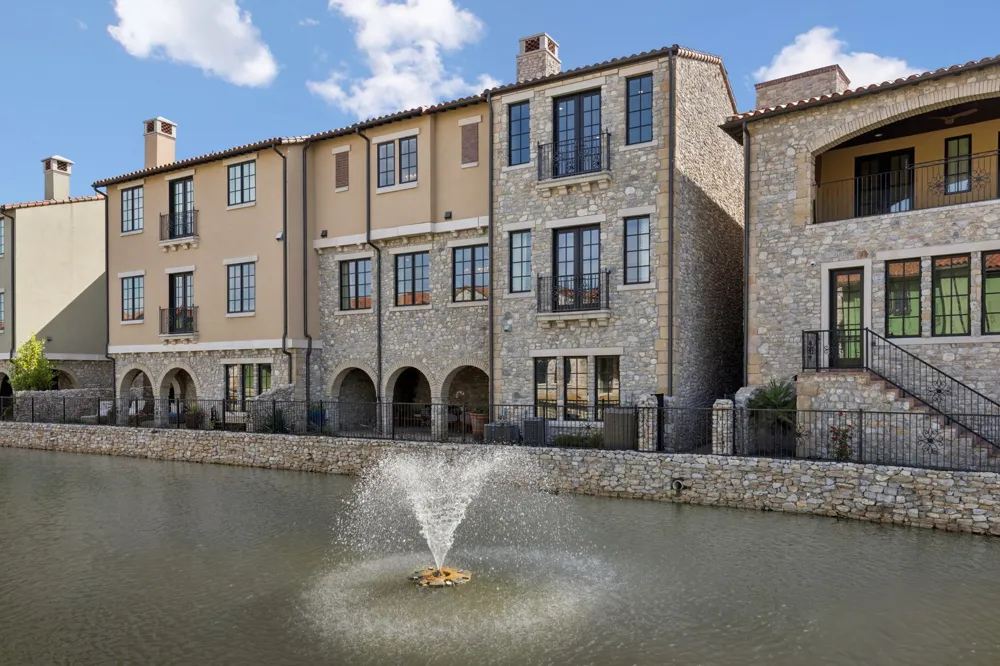 22 Comillas Drive Westlake, TX 76262