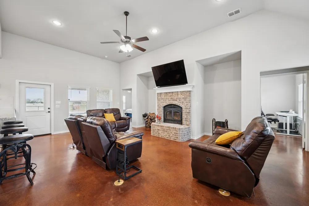 2435 Cobler Road Collinsville, TX 76233