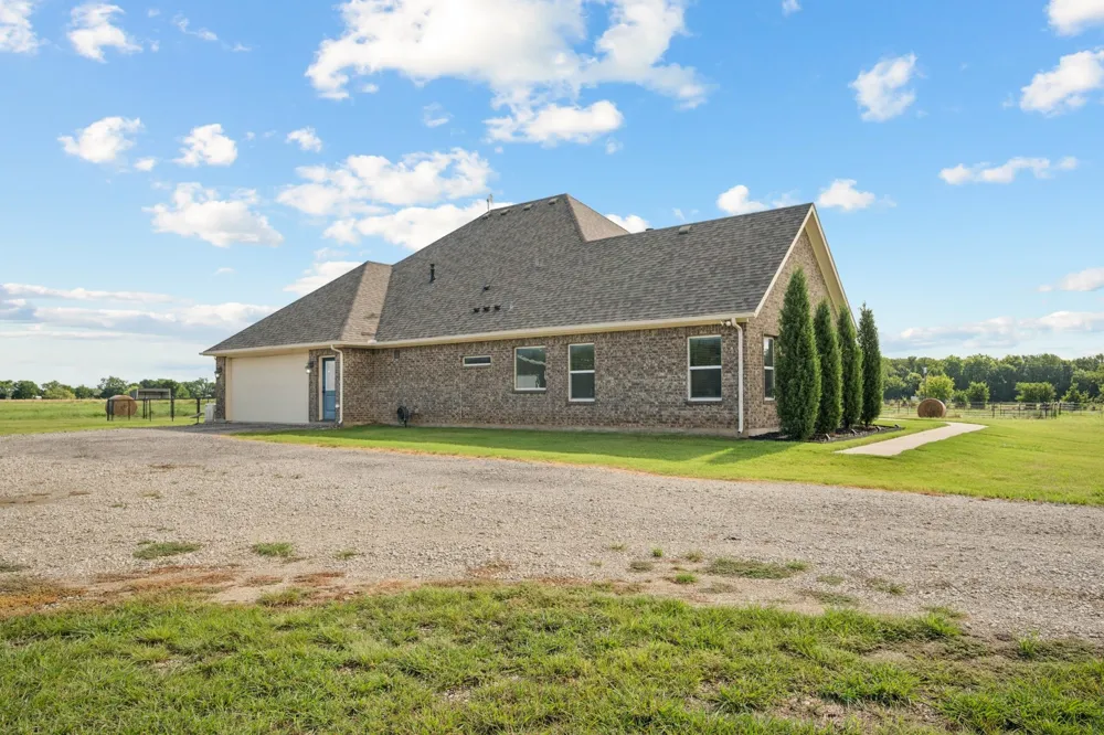 2435 Cobler Road Collinsville, TX 76233