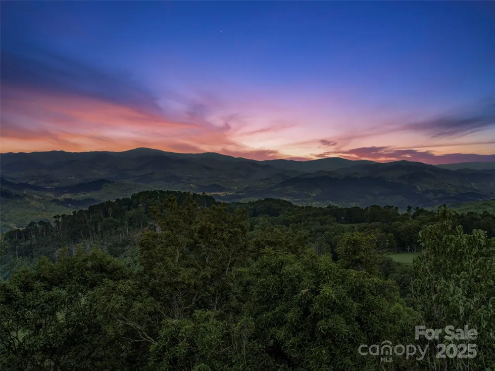 Lot 84 Ridgepoint View #84/1 Burnsville, NC 28714