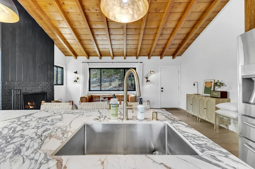 53010 Inspiration Lane Idyllwild, CA 92549