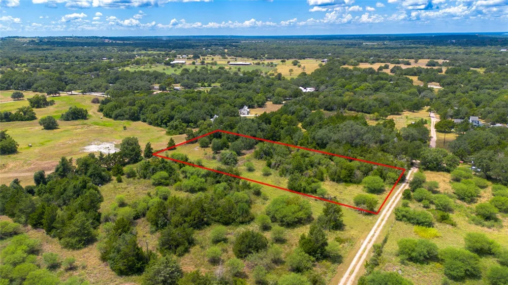 732 Christmas Road Brenham, TX 77833