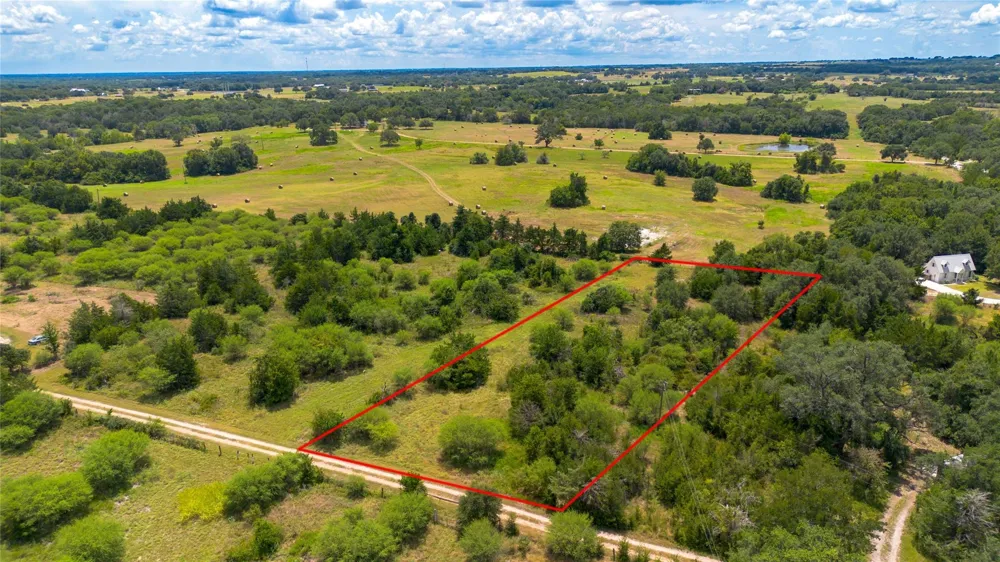 732 Christmas Road Brenham, TX 77833