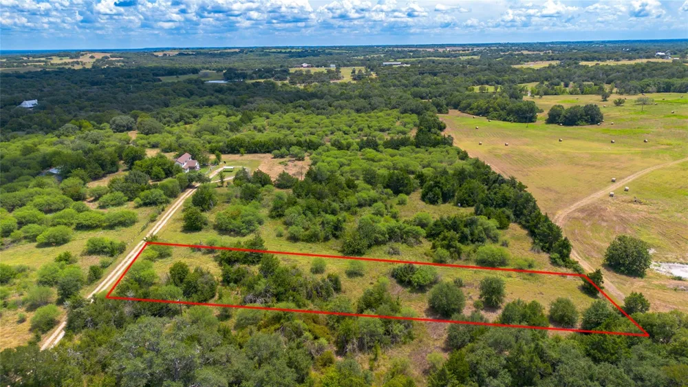 732 Christmas Road Brenham, TX 77833