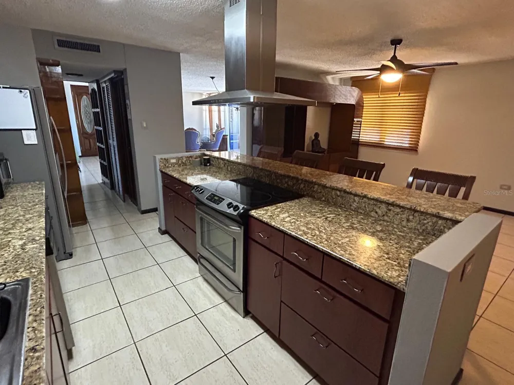 Cond Esmeralda #7 CALLE AMAPOLA #602 Carolina, PR 00979