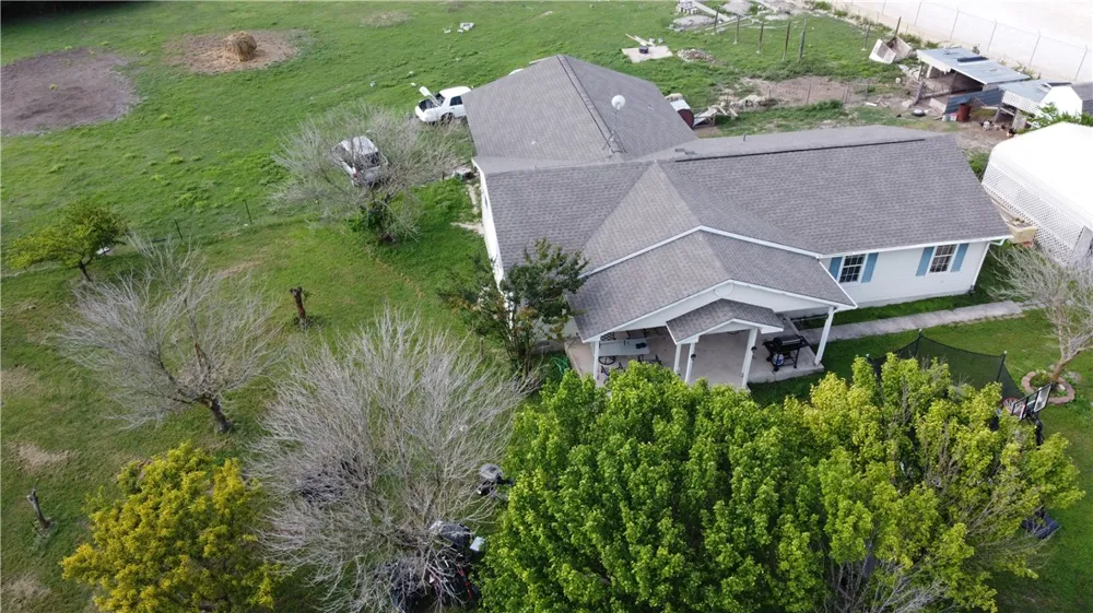 1629 County Road 107 Road Hutto, TX 78634