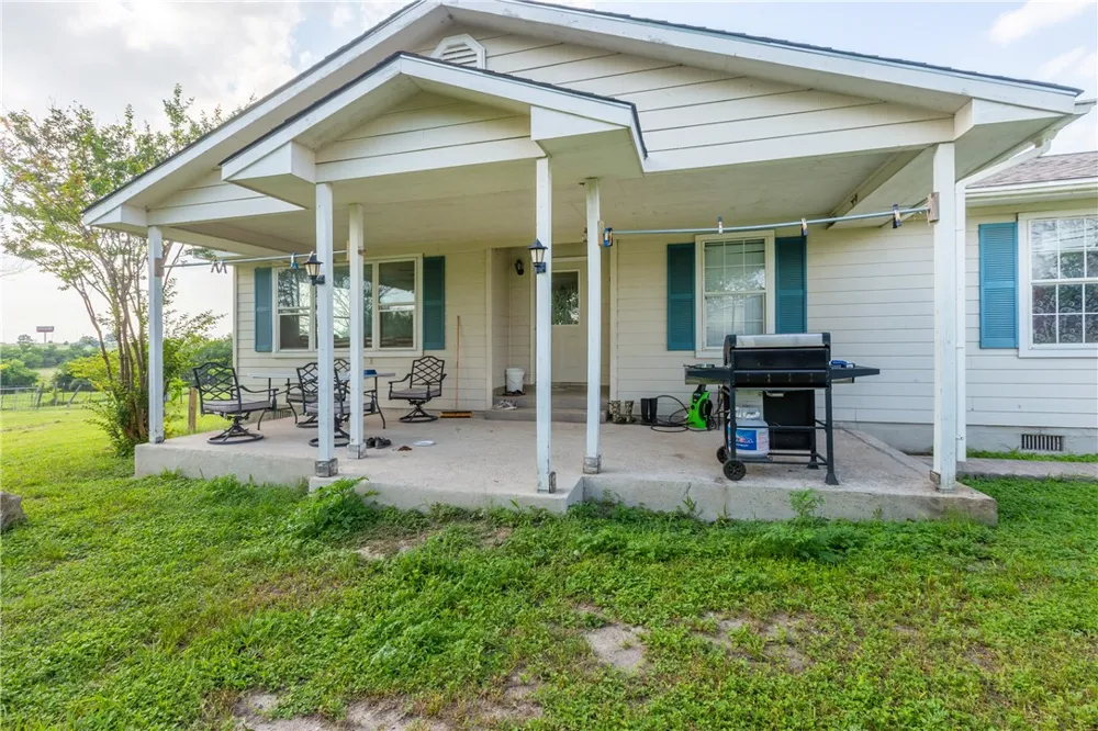 1629 County Road 107 Road Hutto, TX 78634