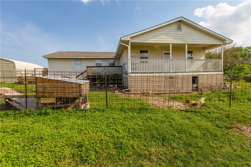 1629 County Road 107 Road Hutto, TX 78634