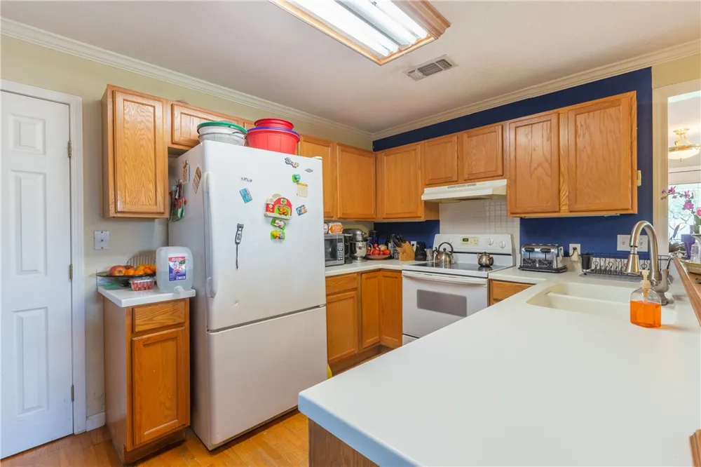 1629 County Road 107 Road Hutto, TX 78634