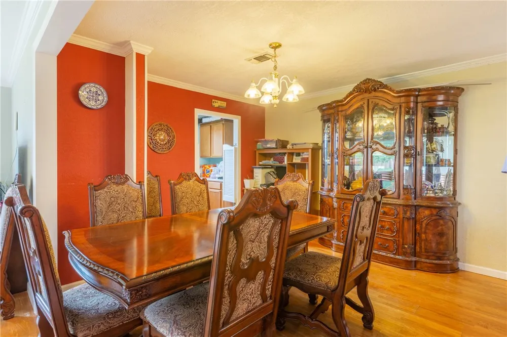 1629 County Road 107 Road Hutto, TX 78634