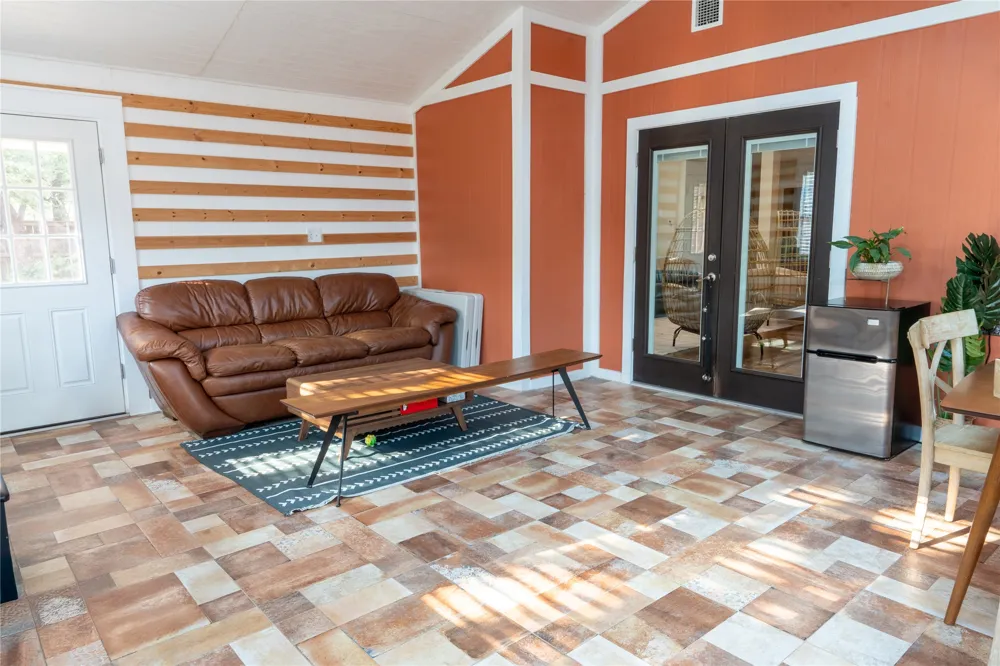 2107 Emerald Isle Drive Leander, TX 78641