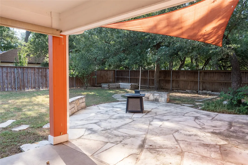 2107 Emerald Isle Drive Leander, TX 78641