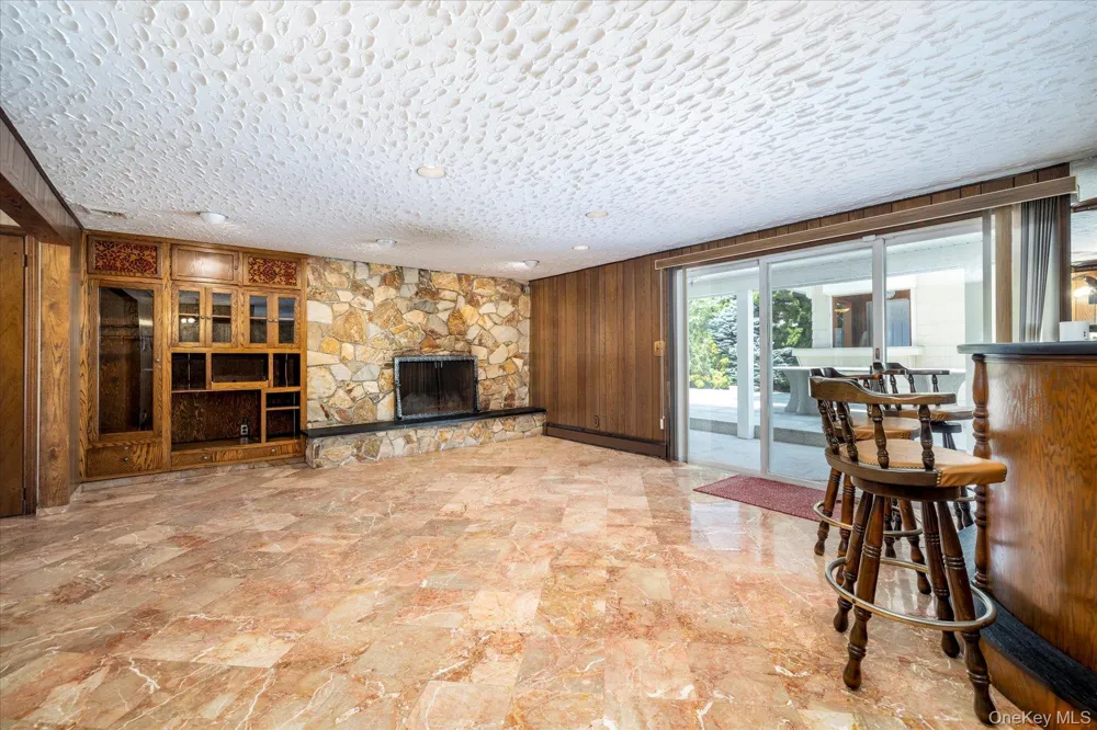 1298 Beech Street Atlantic Beach, NY 11509
