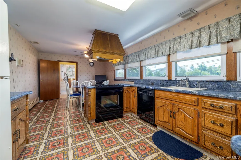 1298 Beech Street Atlantic Beach, NY 11509