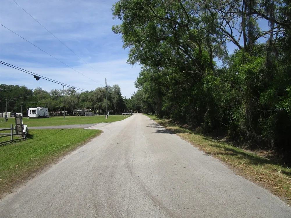 00 CASTLEWOOD ROAD Seffner, FL 33584