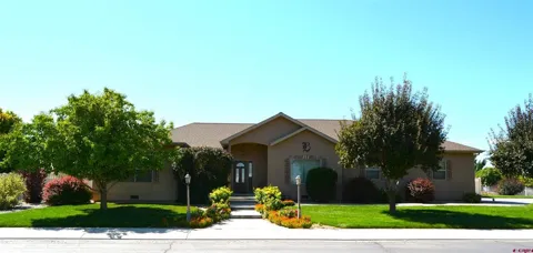 1272 Sunrise Drive
