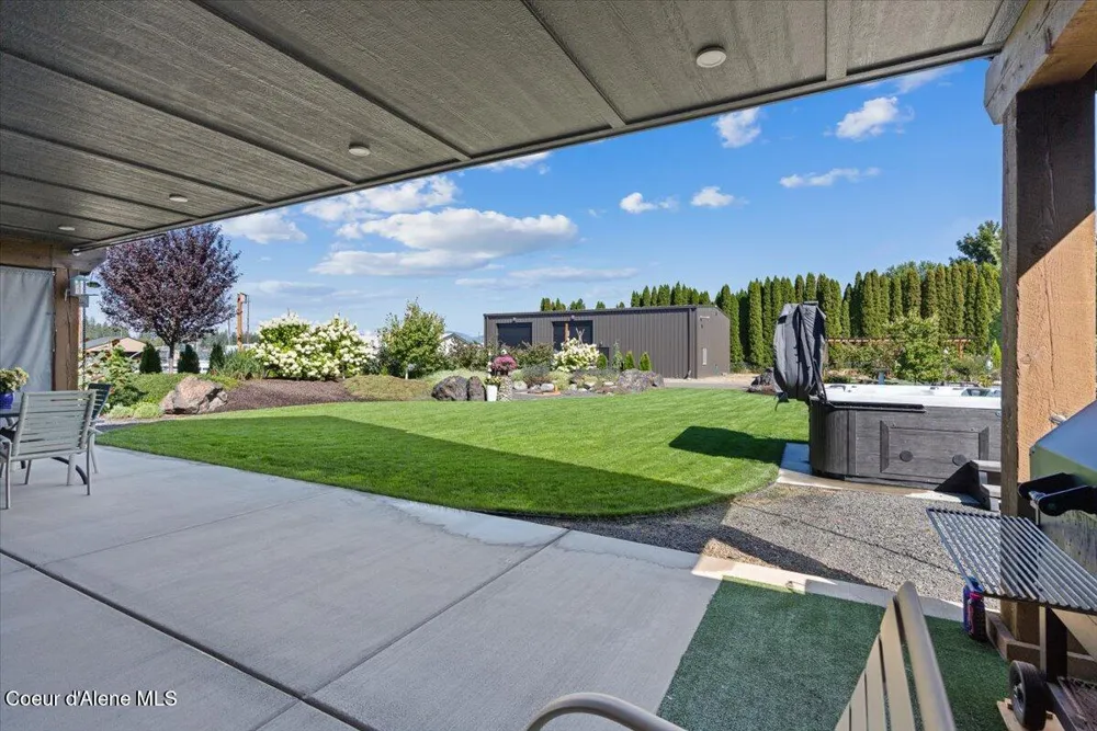 145 E HANLEY AVENUE Dalton Gardens, ID 83815