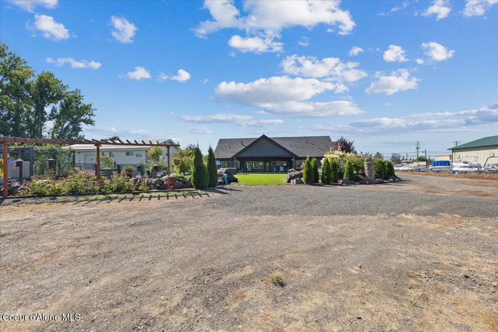 145 E HANLEY AVENUE Dalton Gardens, ID 83815