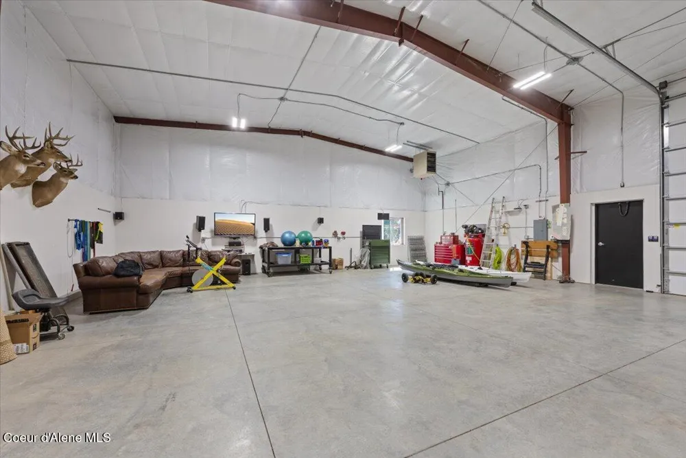 145 E HANLEY AVENUE Dalton Gardens, ID 83815