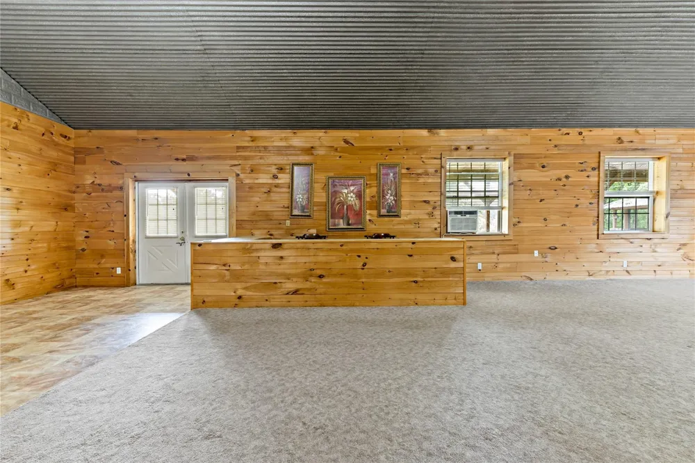 54 Pierce Ln Lane Broken Bow, OK 74728