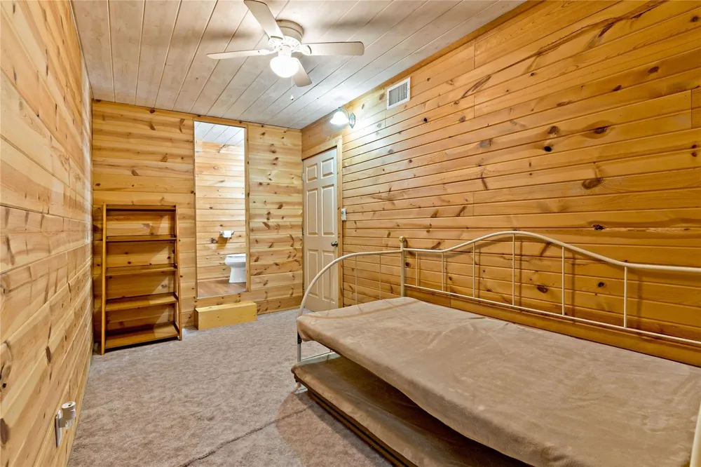 54 Pierce Ln Lane Broken Bow, OK 74728