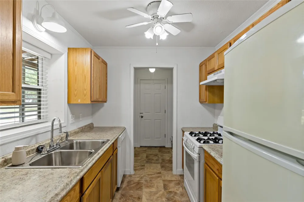 54 Pierce Ln Lane Broken Bow, OK 74728