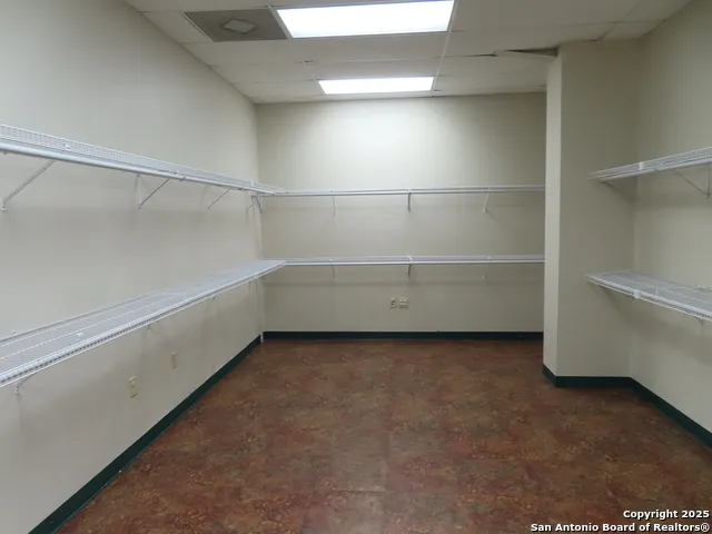 2614 W Commerce #300 San Antonio, TX 78207