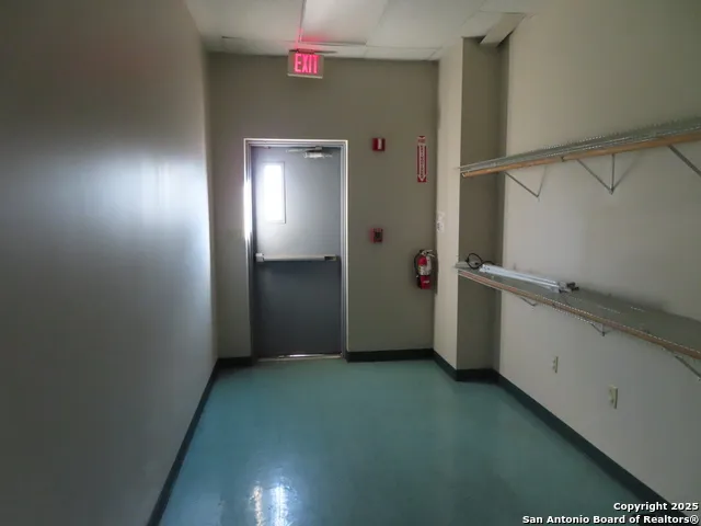 2614 W Commerce #300 San Antonio, TX 78207