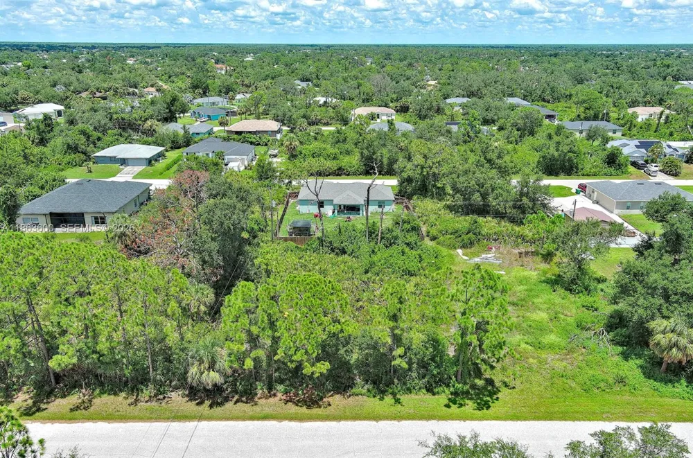 11944 Brookside Ave Port Charlotte, FL 33981