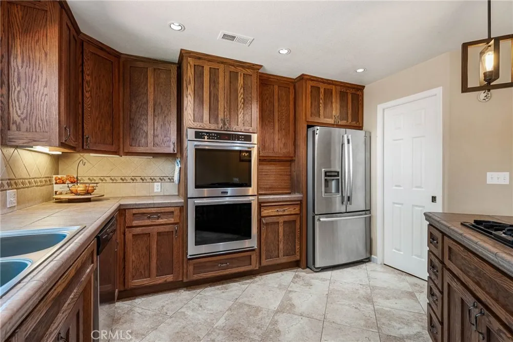 18164 Fishhook Court Hidden Valley Lake, CA 95467