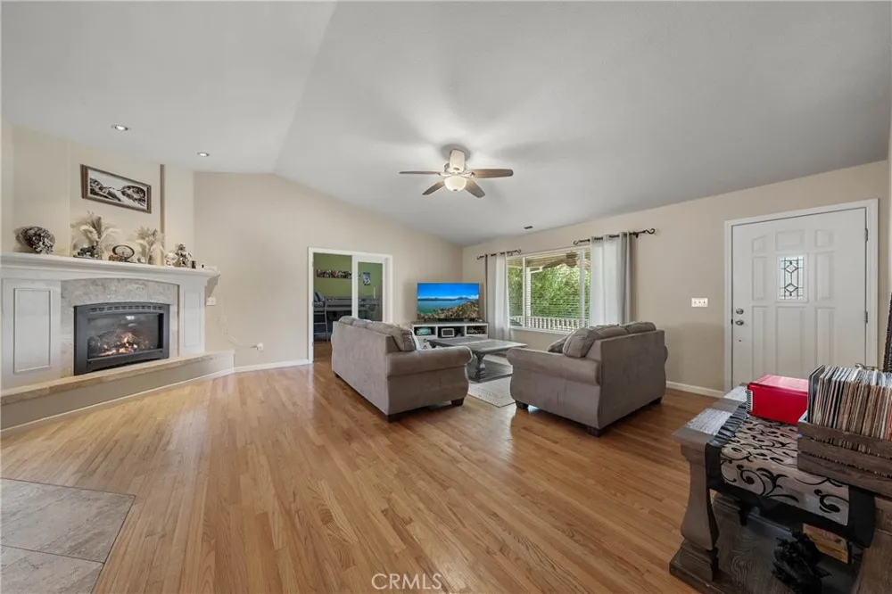 18164 Fishhook Court Hidden Valley Lake, CA 95467