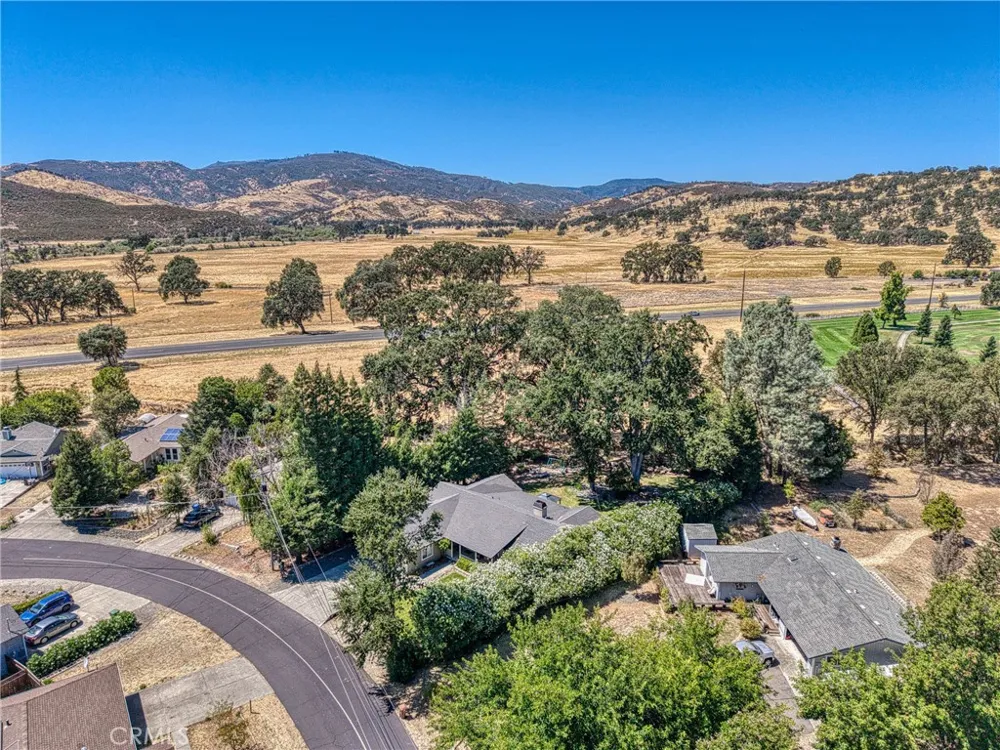 18164 Fishhook Court Hidden Valley Lake, CA 95467