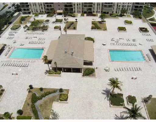 1201 S Ocean Dr #2404S Hollywood, FL 33019