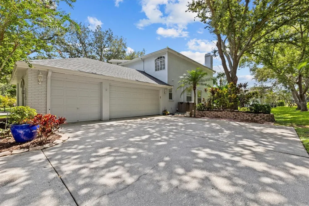 2328 WARWICK DRIVE Oldsmar, FL 34677