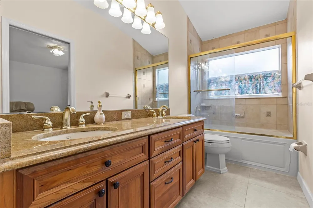 2328 WARWICK DRIVE Oldsmar, FL 34677