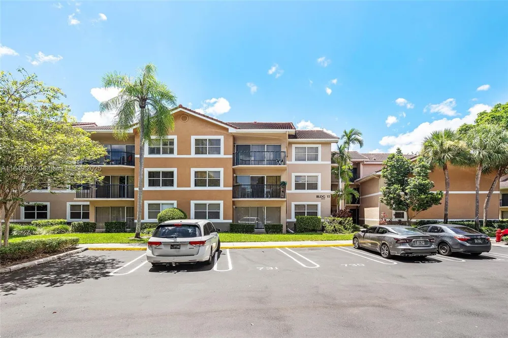 8721 Wiles Rd #105 Coral Springs, FL 33067