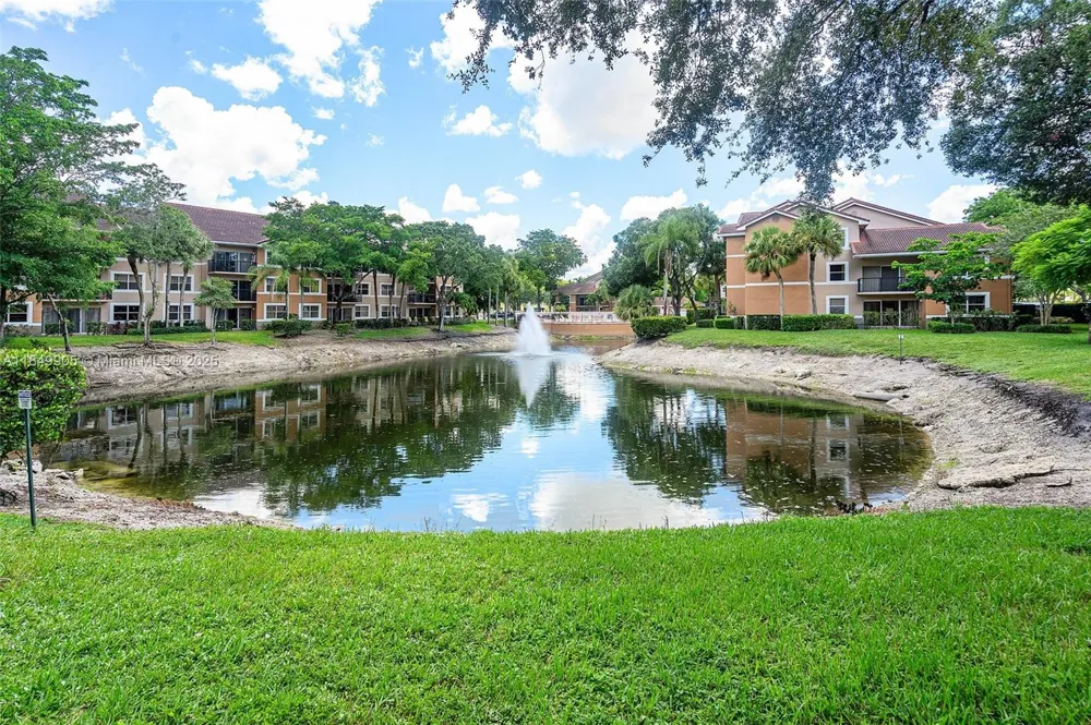 8721 Wiles Rd #105 Coral Springs, FL 33067