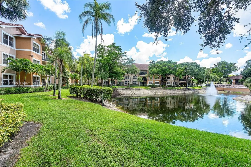 8721 Wiles Rd #105 Coral Springs, FL 33067