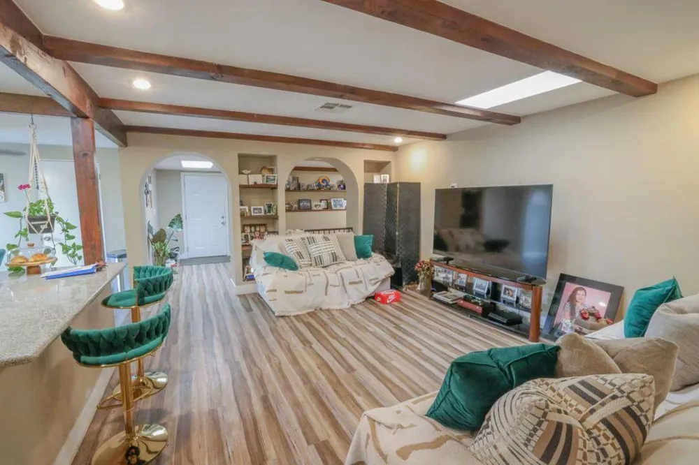 67710 Vista Chino Cathedral City, CA 92234