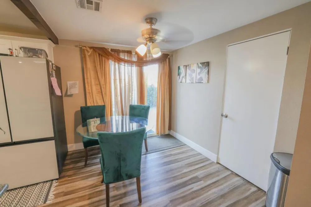 67710 Vista Chino Cathedral City, CA 92234