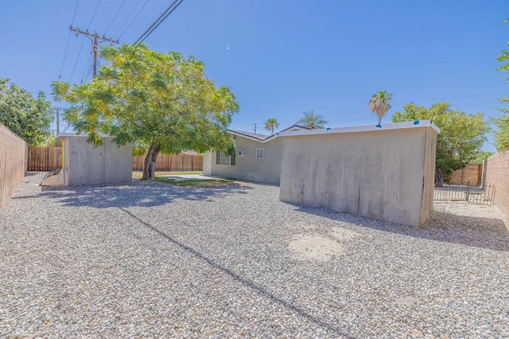67710 Vista Chino Cathedral City, CA 92234