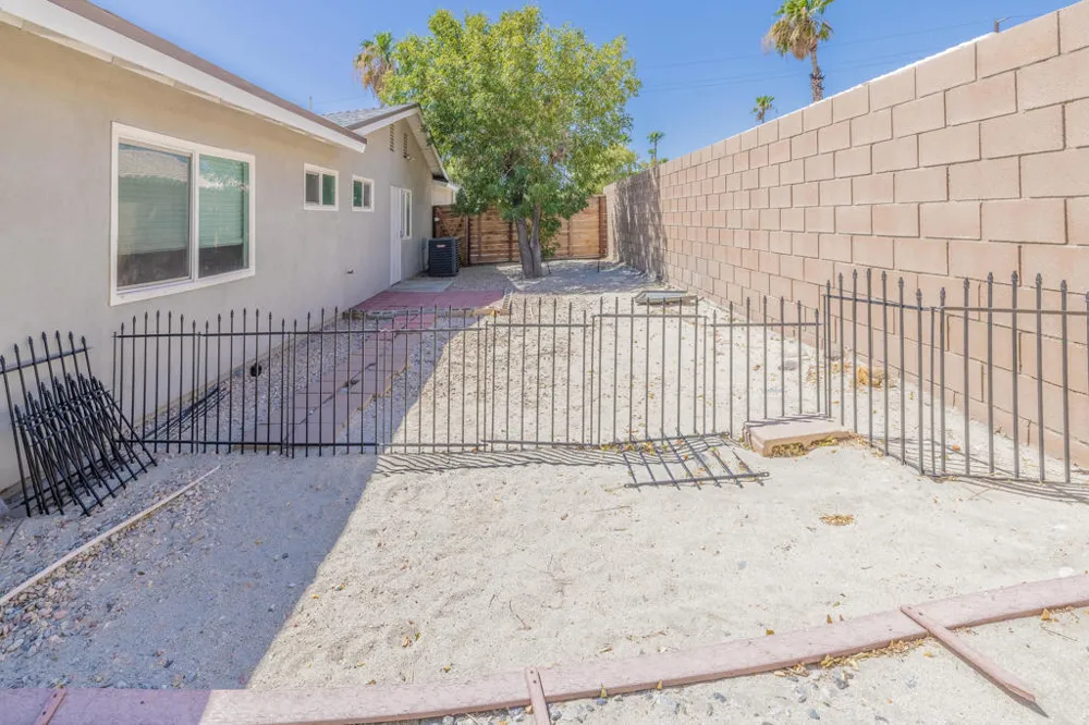 67710 Vista Chino Cathedral City, CA 92234