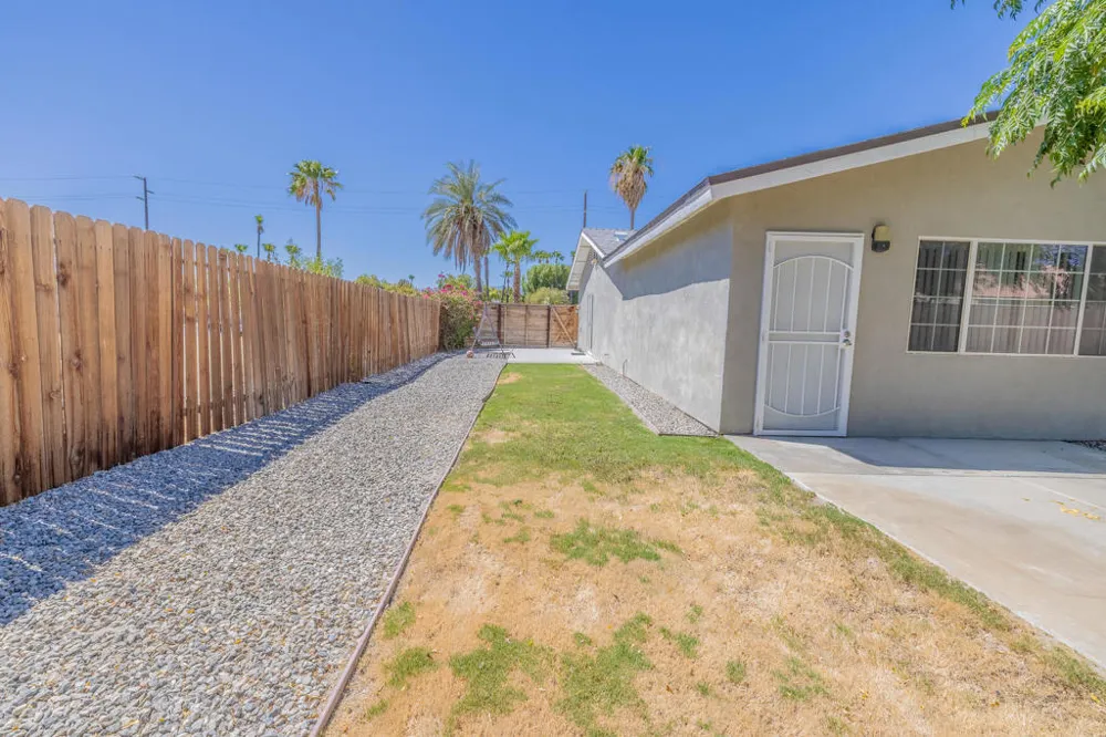 67710 Vista Chino Cathedral City, CA 92234