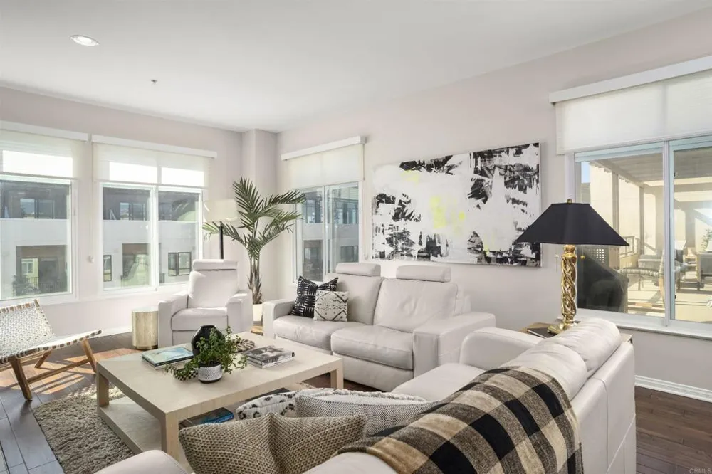 301 Mission Avenue #605 Oceanside, CA 92054