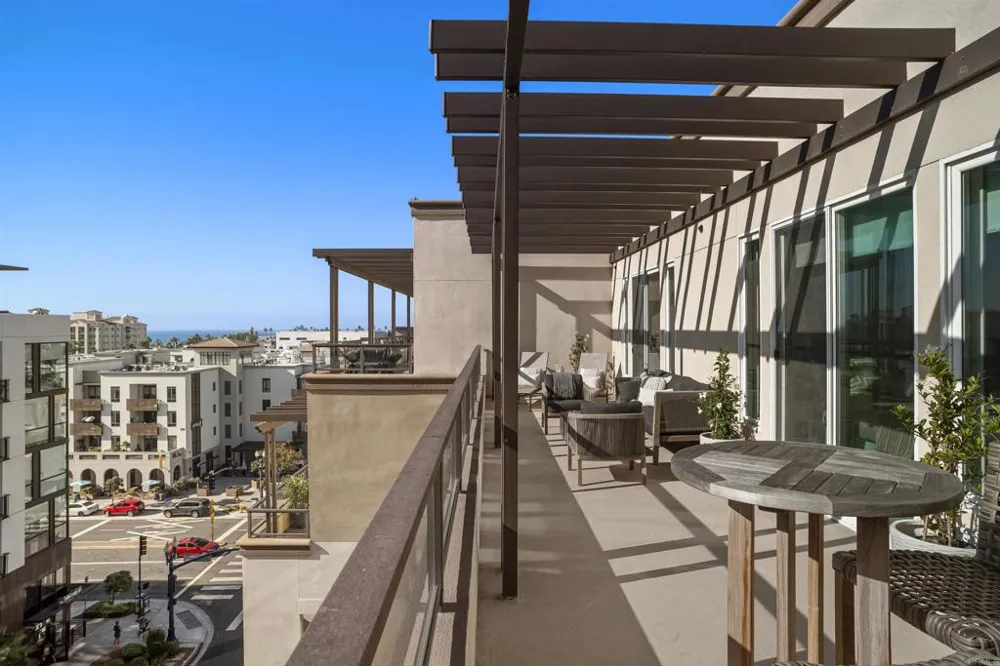 301 Mission Avenue #605 Oceanside, CA 92054
