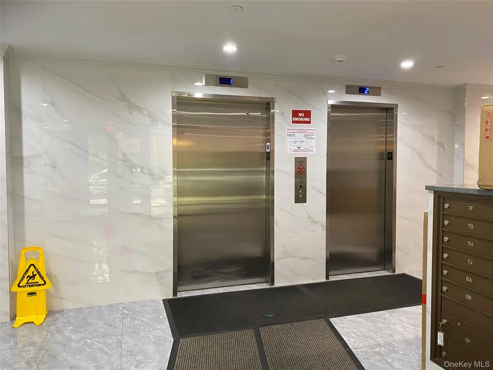 65-18 AUSTIN ST AUSTIN ST #8A Rego Park, NY 11374