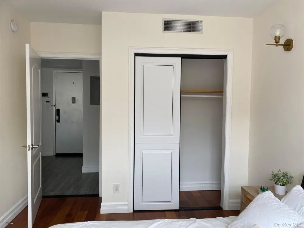 65-18 AUSTIN ST AUSTIN ST #8A Rego Park, NY 11374