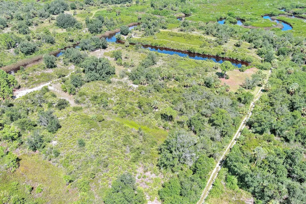 1353 Wallaroo Ct Punta Gorda, FL 33983